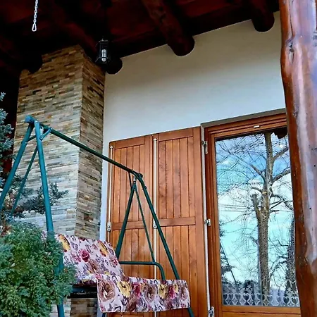 Forest House Aleksandar *