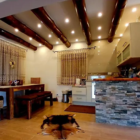 度假居 Forest House Aleksandar *