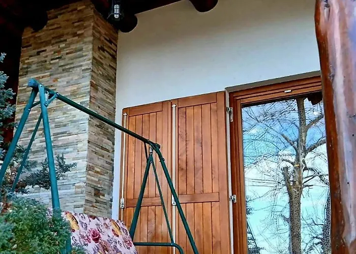 Forest House Aleksandar *