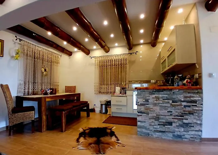 Holiday home Forest House Aleksandar *